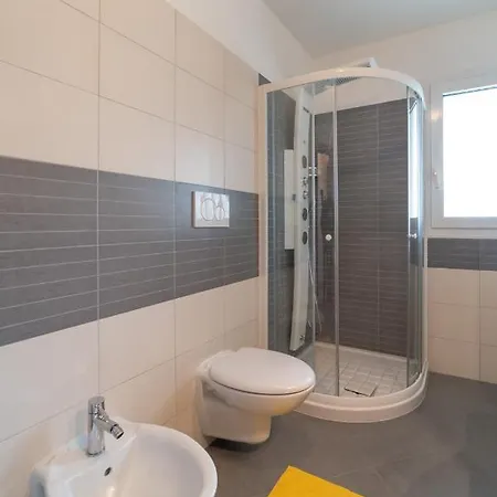 Super Villaggio Planetarium One Bedroom Sleeps 4, Num1 *