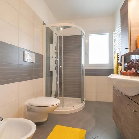 Super Villaggio Planetarium One Bedroom Sleeps 4, Num1 *