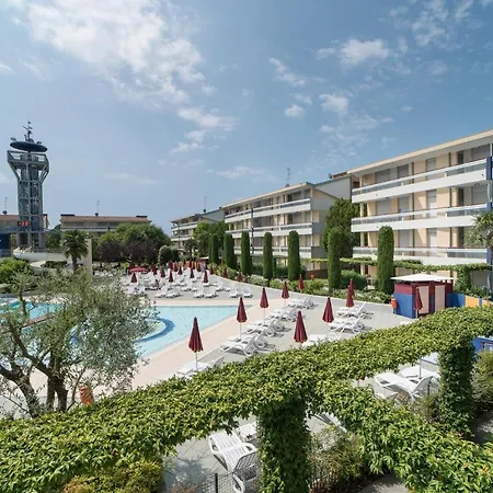 Super Villaggio Planetarium One Bedroom Sleeps 4, Num1 * Bibione