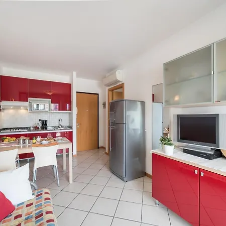 Super Villaggio Planetarium One Bedroom Sleeps 4, Num1 * Bibione